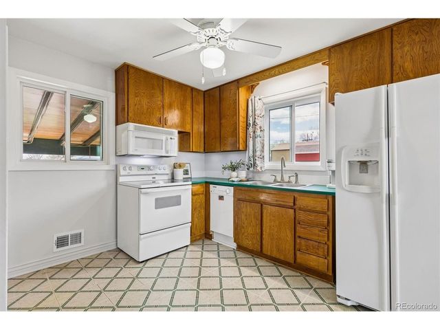 308 109th Pl, Northglenn, CO 80233