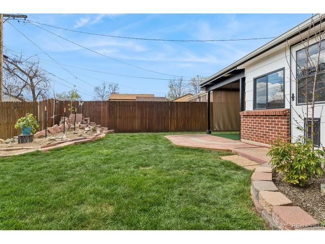 308 109th Pl, Northglenn, CO 80233