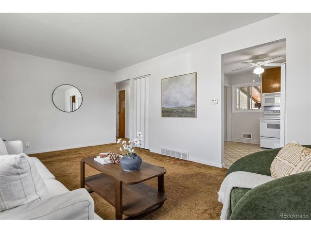 308 109th Pl, Northglenn, CO 80233