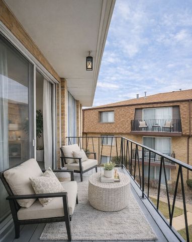 4819 W 109th Street 302, Oak Lawn, IL 60453