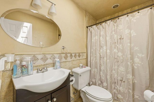 3341 Conduit Rd, Bonita, CA 91902