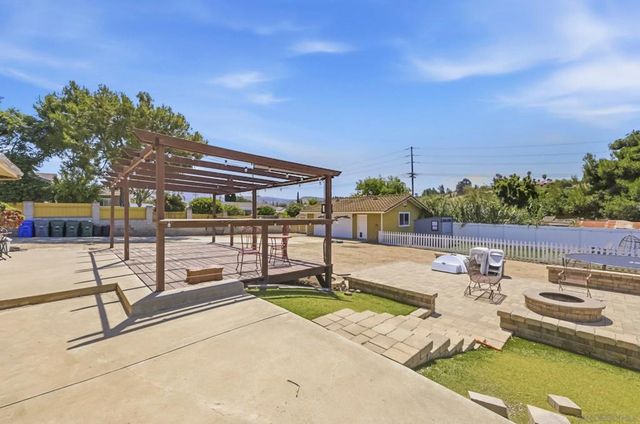 3341 Conduit Rd, Bonita, CA 91902