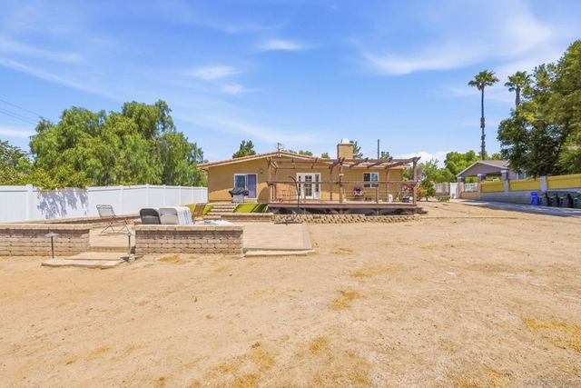 3341 Conduit Rd, Bonita, CA 91902