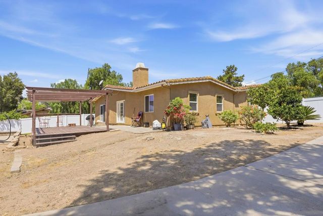 3341 Conduit Rd, Bonita, CA 91902