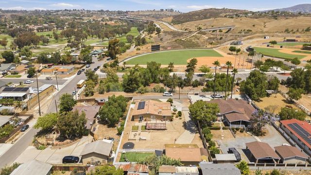 3341 Conduit Rd, Bonita, CA 91902