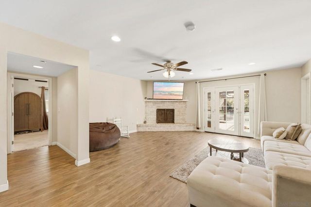 3341 Conduit Rd, Bonita, CA 91902