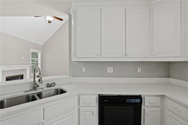 100 Overlook Heights Way, Stockbridge, GA 30281