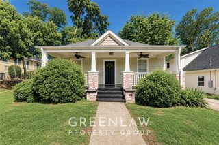1960 Cambridge Avenue, College Park, GA 30337
