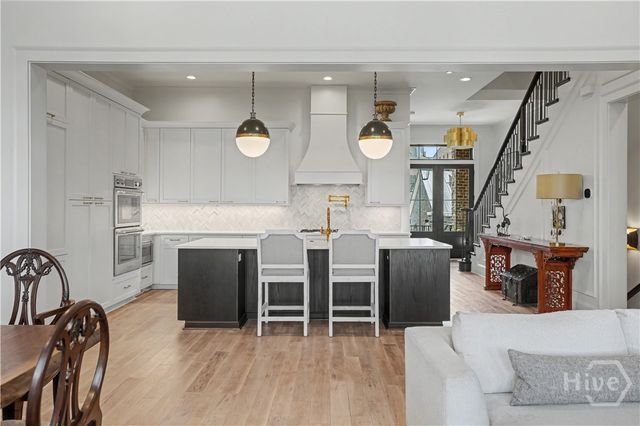 454 Geo Meyer Avenue, Savannah, GA 31401
