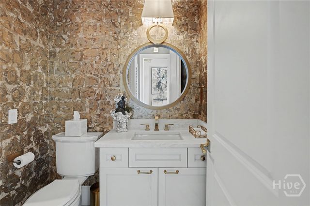 454 Geo Meyer Avenue, Savannah, GA 31401