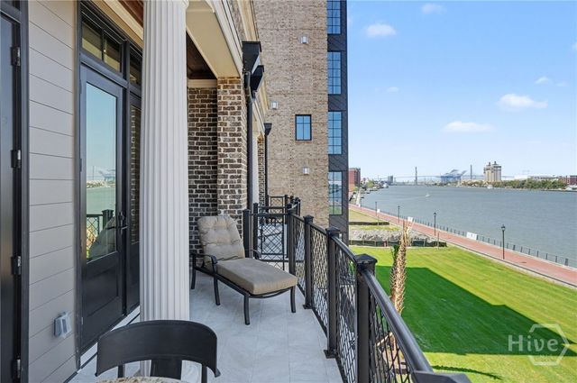 454 Geo Meyer Avenue, Savannah, GA 31401