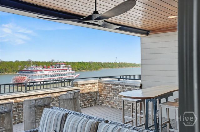 454 Geo Meyer Avenue, Savannah, GA 31401