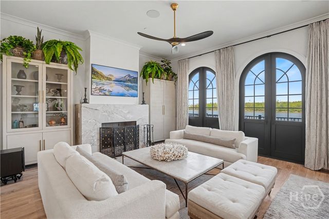 454 Geo Meyer Avenue, Savannah, GA 31401