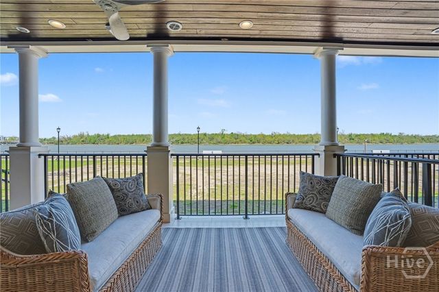 454 Geo Meyer Avenue, Savannah, GA 31401
