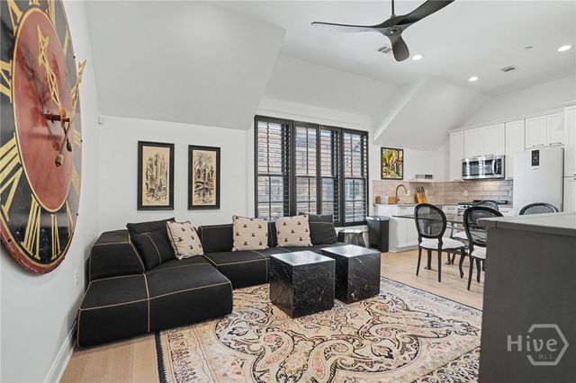 454 Geo Meyer Avenue, Savannah, GA 31401