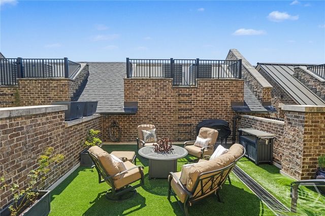 454 Geo Meyer Avenue, Savannah, GA 31401