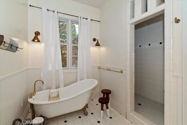 27312 Pinewood, Lake Arrowhead, CA 92352