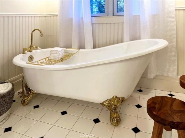 27312 Pinewood, Lake Arrowhead, CA 92352