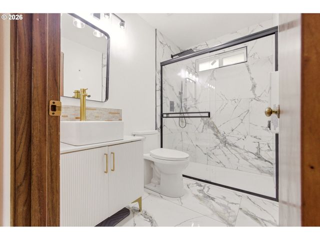 3836 Se 91ST Ave, Portland, OR 97266