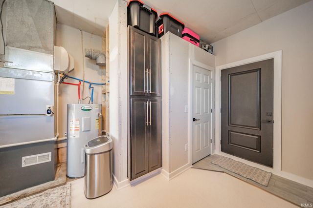 1745 W County Road 200 North, New Castle, IN 47362