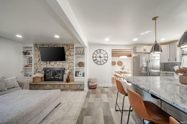 1745 W County Road 200 North, New Castle, IN 47362