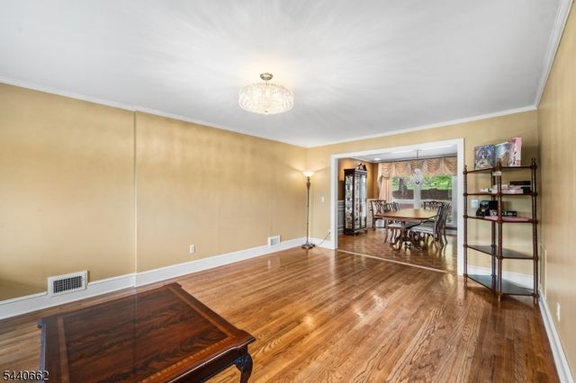 72 Bald Eagle Rd, Allamuchy Twp., NJ 07840