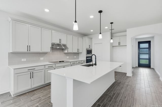 12424 DIME BOX, San Antonio, TX 78253