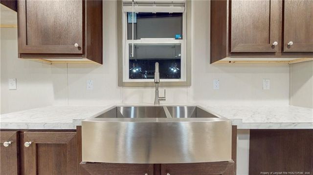 3277 Mcgirt Road, Maxton, NC 28364