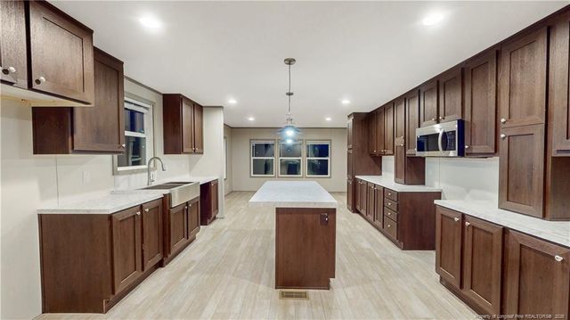 3277 Mcgirt Road, Maxton, NC 28364