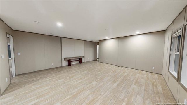 3277 Mcgirt Road, Maxton, NC 28364