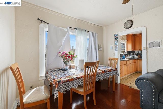 7419 Hillside St, Oakland, CA 94605