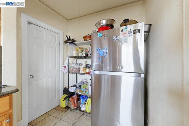 7419 Hillside St, Oakland, CA 94605