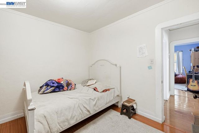 7419 Hillside St, Oakland, CA 94605