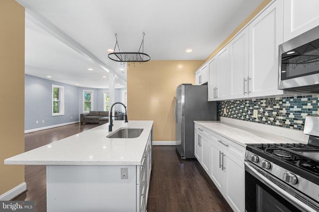2410 20TH ST NE, Washington, DC 20018