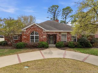 5514 E 101st Place, Tulsa, OK 74137