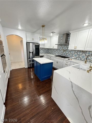 8109 Sienna Hollow Court, Las Vegas, NV 89143