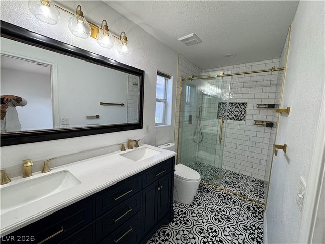 8109 Sienna Hollow Court, Las Vegas, NV 89143