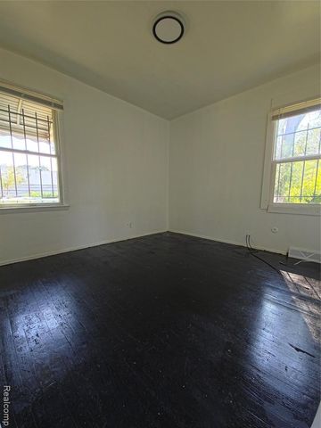 9331 Marlowe Street, Detroit, MI 48228