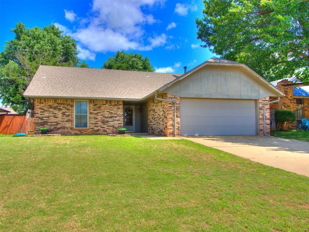 12501 SW 6th Street, Yukon, OK 73099