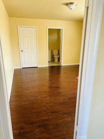 822 E 87th, Los Angeles, CA 90002