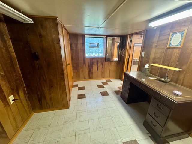 7132 Alexander Avenue, Hammond, IN 46323