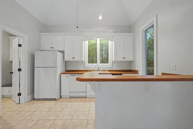 325 Magnolia Lake Court, Aiken, SC 29803