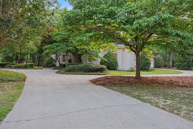 325 Magnolia Lake Court, Aiken, SC 29803