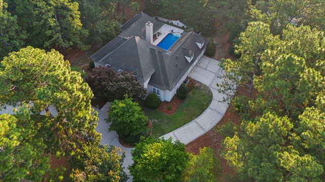 325 Magnolia Lake Court, Aiken, SC 29803
