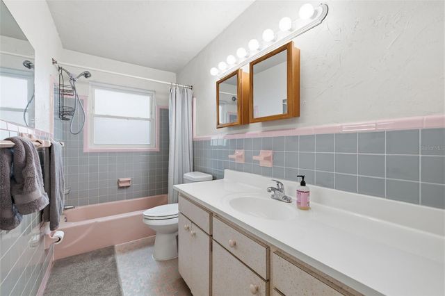 6725 RALSTON BEACH CIRCLE, Tampa, FL 33614