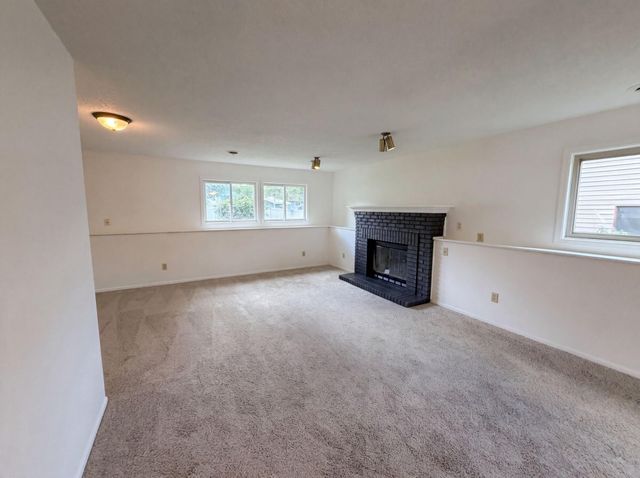 12754 Ibis Street NW, Coon Rapids, MN 55448