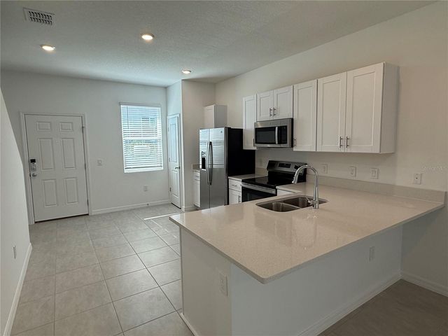 2980 SKYLINE LOOP 2980, Kissimmee, FL 34758