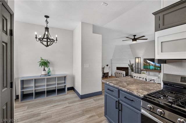 3250 Mystic Ridge Court, Las Vegas, NV 89129