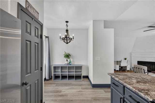 3250 Mystic Ridge Court, Las Vegas, NV 89129