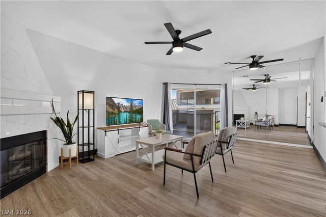3250 Mystic Ridge Court, Las Vegas, NV 89129